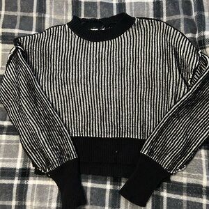 Chic Black and White Striped Women's Sweater